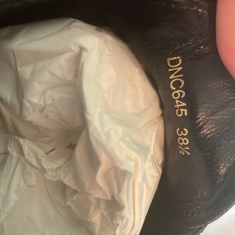 Prada patent leather Oxford loafers - Picture 9 of 9